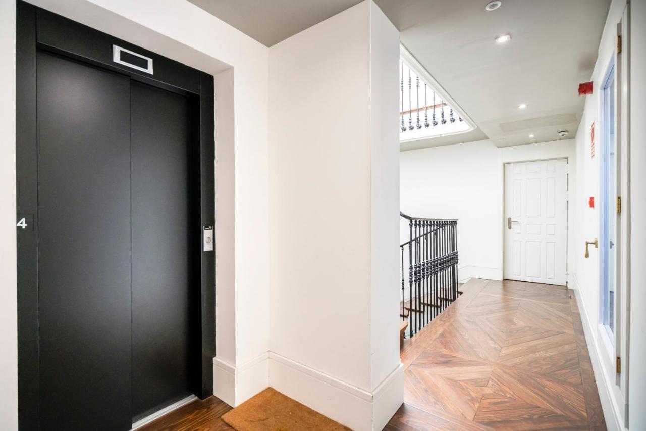 For You Rentals Brand New Apartment At Madrid City Center Wifi Ato55 Exterior photo